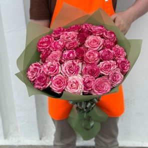 27 Роз Джумилия